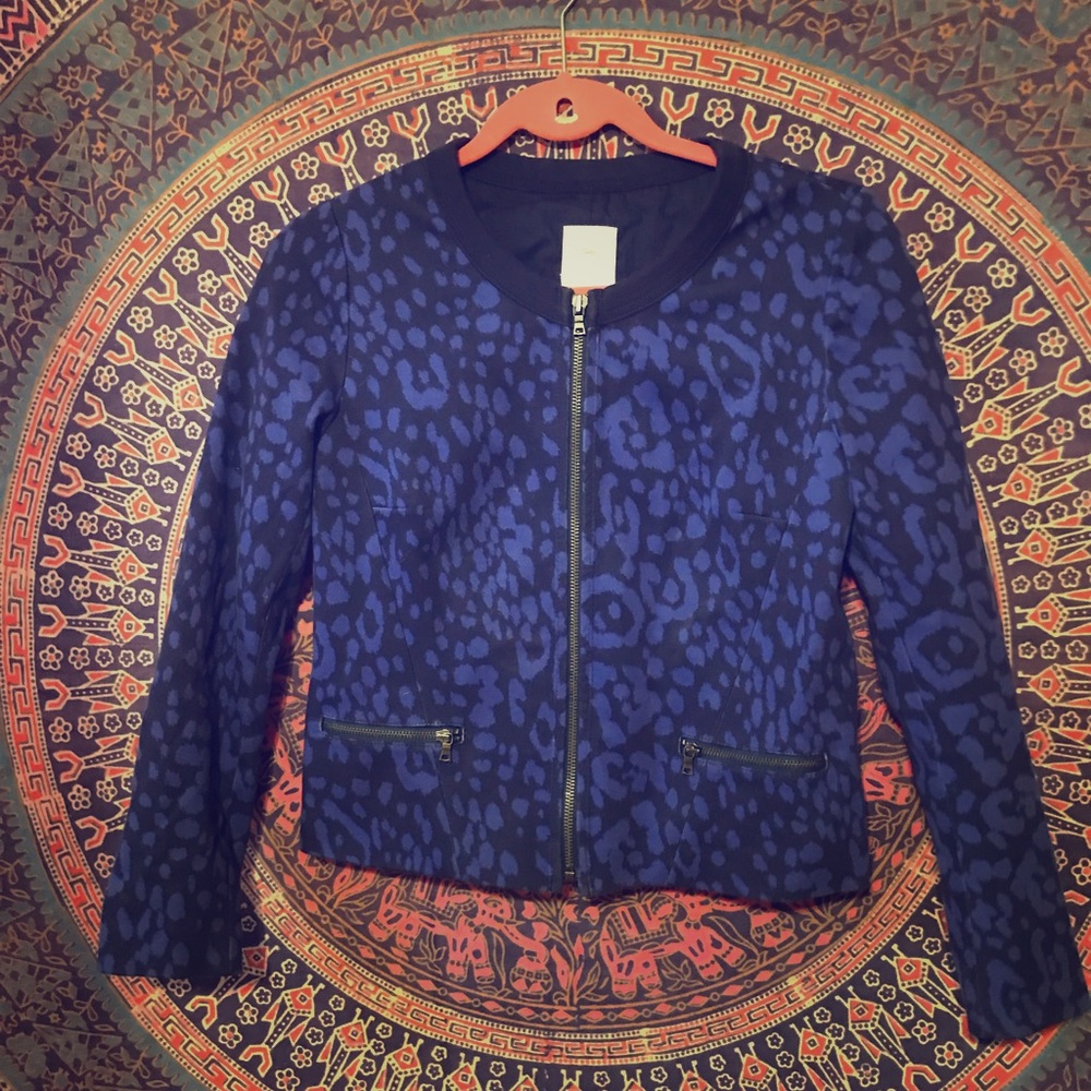 Printed Zip-up Jacket